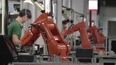 産業用ロボットにより、ファスナーやその他の企業はコストを削減し、効率を高め、品質を向上させることができます