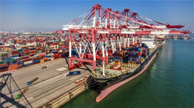 中国の輸出入額、初の10月に34兆元を突破
